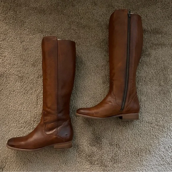 NIB Frye Carly Shield Knee High Zipper Leather Boots - Picture 3 of 4